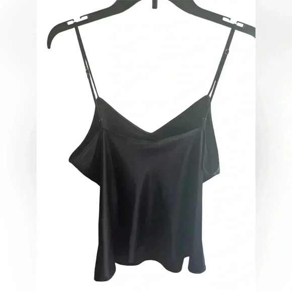 Natori GLAMOUR V-NECK CAMI - Picture 3 of 5